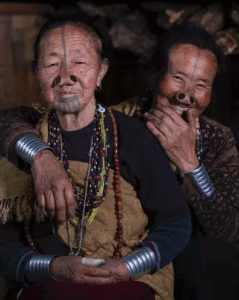 apatani-tribe-traditional-tattoos