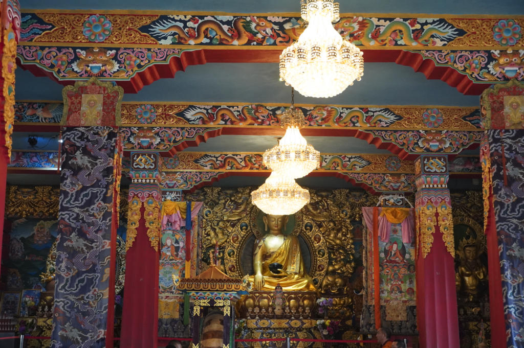 Dzogchen Monastery at Dhondenling 